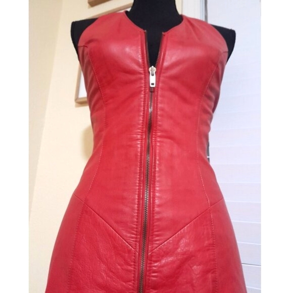 SOLD🔶️🔶️🔶️🔶️vintage red leather zip Wilson's Leather dress size small - Picture 2 of 6